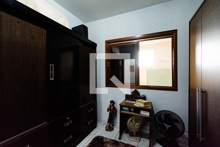 quarto 1 de casa à venda com 7 quartos, 160m² em Bairro Fátima, Canoas