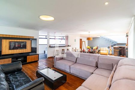 Sala de casa para alugar com 3 quartos, 400m² em Jardim Peri Peri, São Paulo