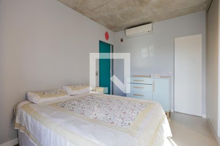 Suíte de apartamento à venda com 2 quartos, 69m² em Carandiru, São Paulo