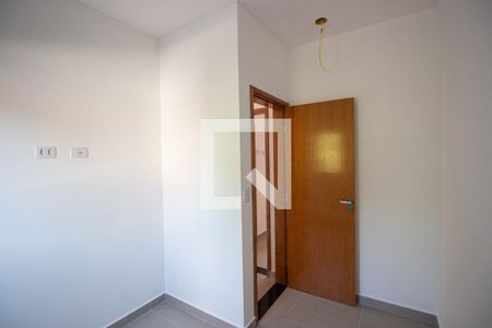 Quarto 2 de apartamento à venda com 2 quartos, 35m² em Itaquera, São Paulo