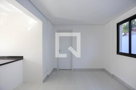 Sala de apartamento à venda com 3 quartos, 155m² em Santa Rosa, Belo Horizonte
