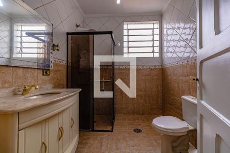 Casa à venda com 250m², 3 quartos e 6 vagas Casa à venda com 250m², 3 quartos e 6 vagasBanheiro