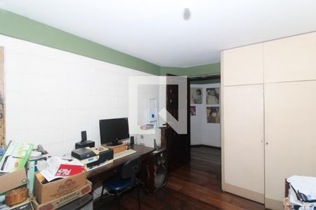 Quarto 2 de casa para alugar com 3 quartos, 468m² em Sion, Belo Horizonte