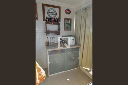 Sala de apartamento para alugar com 3 quartos, 100m² em Jardim Vinte E Cinco de Agosto, Duque de Caxias