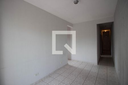 Sala de casa para alugar com 3 quartos, 250m² em Vila Carmosina, São Paulo