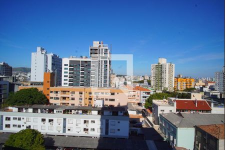 Sala _Vista  de apartamento para alugar com 2 quartos, 64m² em Rio Branco, Porto Alegre