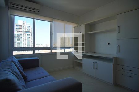 Sala  de apartamento para alugar com 2 quartos, 64m² em Rio Branco, Porto Alegre