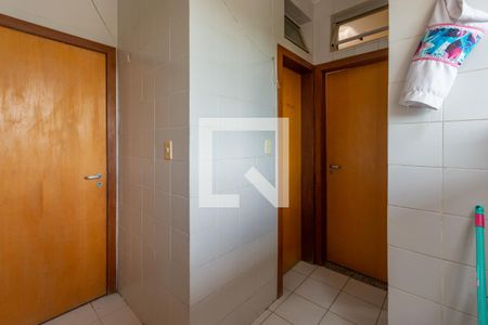 Apartamento à venda com 78m², 3 quartos e 2 vagas Apartamento à venda com 78m², 3 quartos e 2 vagasÁrea de Serviço
