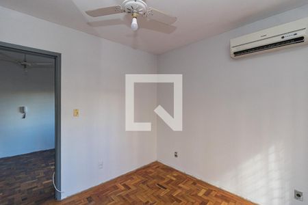 Quarto de apartamento à venda com 1 quarto, 44m² em Vila Ipiranga, Porto Alegre