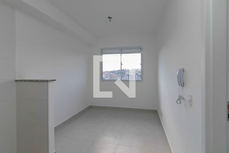 Sala/Cozinha de apartamento à venda com 1 quarto, 27m² em Jardim Mirante, São Paulo