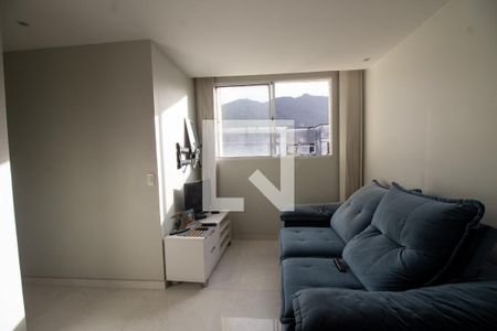 Sala de apartamento à venda com 3 quartos, 53m² em Vargem Pequena, Rio de Janeiro