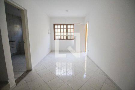 sala de casa de condomínio para alugar com 2 quartos, 78m² em Vila Isolina Mazzei, São Paulo