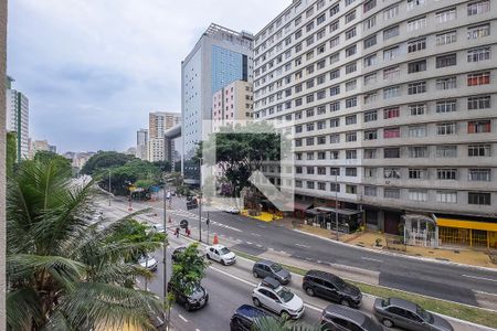 Quarto - Vista de apartamento para alugar com 1 quarto, 36m² em Bela Vista, São Paulo
