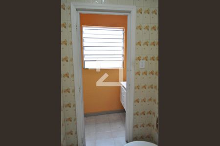 Banheiro de casa para alugar com 1 quarto, 48m² em Vila Nova Carolina, São Paulo