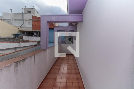 Sacada de casa para alugar com 3 quartos, 135m² em Vila Darli, São Paulo