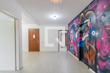 Sala de casa à venda com 3 quartos, 110m² em Camaquã, Porto Alegre