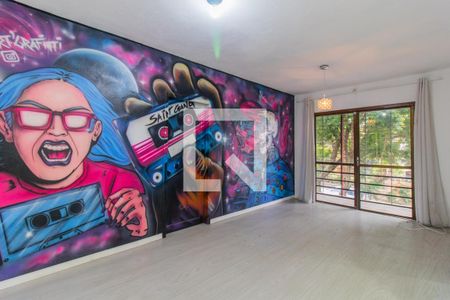 Sala de casa à venda com 3 quartos, 110m² em Camaquã, Porto Alegre