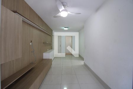 Sala de apartamento à venda com 3 quartos, 86m² em Freguesia de Jacarepaguá, Rio de Janeiro