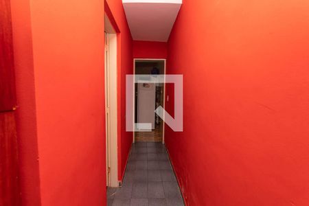 Casa 1 - corredor  de casa à venda com 4 quartos, 285m² em Conceição, Diadema
