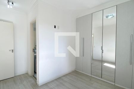 Suíte 1 de apartamento para alugar com 2 quartos, 68m² em Jardim Iracema, Barueri