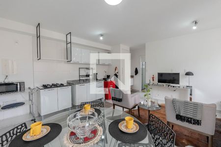 Sala/Cozinha de apartamento para alugar com 1 quarto, 39m² em Centro, São Paulo