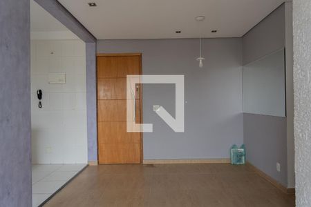 Sala de apartamento para alugar com 2 quartos, 50m² em Jd Eudizia, Santo André