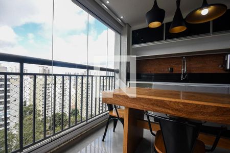 Varanda de apartamento para alugar com 2 quartos, 84m² em Parque Reboucas, São Paulo