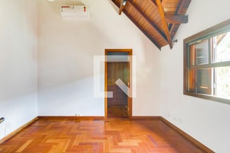 Casa à venda com 6 quartos, 446m² em Chácara Monte Alegre, São Paulo