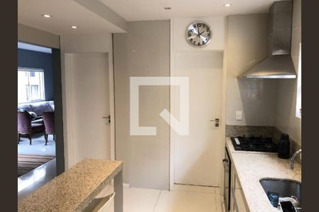 Apartamento à venda com 3 quartos, 135m² em Cerqueira César, São Paulo