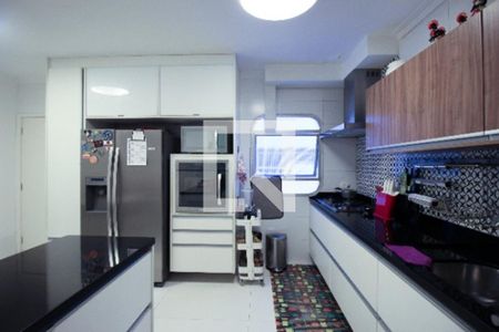 Apartamento à venda com 4 quartos, 170m² em Vila Sofia, São Paulo