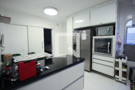 Apartamento à venda com 4 quartos, 170m² em Vila Sofia, São Paulo