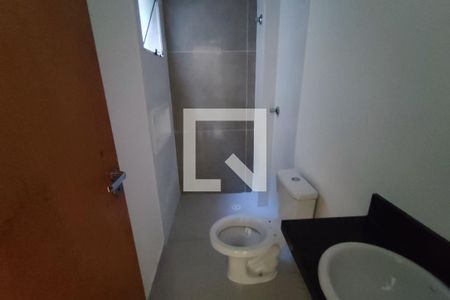 Banheiro  de apartamento para alugar com 1 quarto, 30m² em Vila Nhocuné, São Paulo