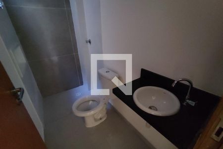 Banheiro  de apartamento para alugar com 1 quarto, 30m² em Vila Nhocuné, São Paulo