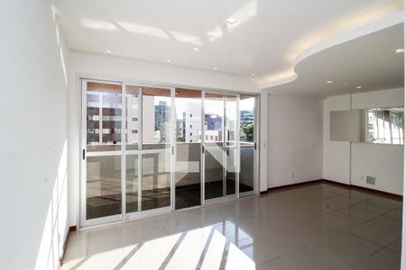 Sala de apartamento para alugar com 3 quartos, 101m² em São Pedro, Belo Horizonte