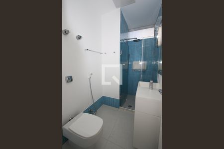 Banheiro do Corredor de apartamento à venda com 3 quartos, 239m² em Jardim Paulista, São Paulo