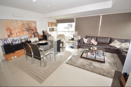 Apartamento à venda com 3 quartos, 111m² em São Pedro, Belo Horizonte