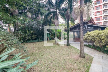 Apartamento à venda com 200m², 4 quartos e 3 vagas Apartamento à venda com 200m², 4 quartos e 3 vagasJardim