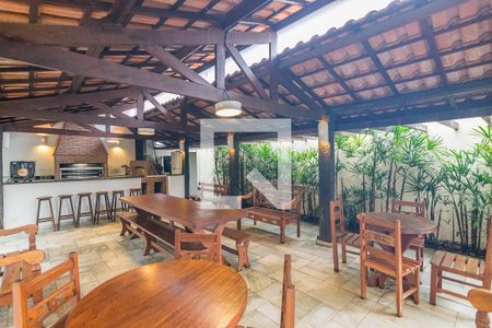 Apartamento à venda com 200m², 4 quartos e 3 vagas Apartamento à venda com 200m², 4 quartos e 3 vagasÁrea da Churrasqueira