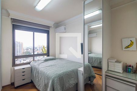 Apartamento à venda com 200m², 4 quartos e 3 vagas Apartamento à venda com 200m², 4 quartos e 3 vagasQuarto 3