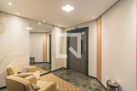 Apartamento à venda com 200m², 4 quartos e 3 vagas Apartamento à venda com 200m², 4 quartos e 3 vagasHall de Entrada