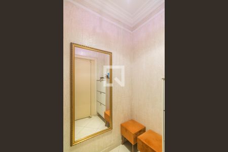 Apartamento à venda com 200m², 4 quartos e 3 vagas Apartamento à venda com 200m², 4 quartos e 3 vagasElevador Privativo