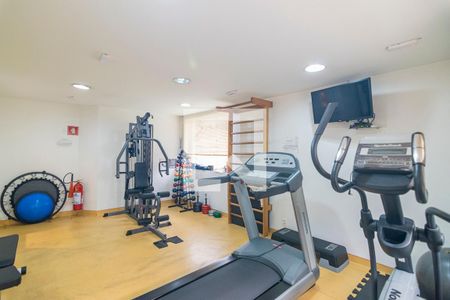 Apartamento à venda com 200m², 4 quartos e 3 vagas Apartamento à venda com 200m², 4 quartos e 3 vagasAcademia