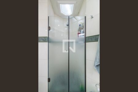 Apartamento à venda com 200m², 4 quartos e 3 vagas Apartamento à venda com 200m², 4 quartos e 3 vagasBanheiro da Suite 1