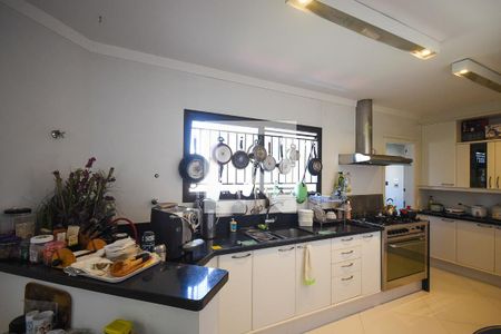 Apartamento para alugar com 238m², 2 quartos e 4 vagas Apartamento para alugar com 238m², 2 quartos e 4 vagasCozinha