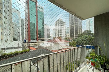 Sacada de apartamento para alugar com 3 quartos, 120m² em Indianópolis, São Paulo