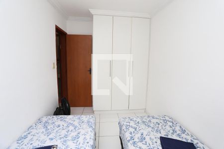 Quarto 2 de apartamento para alugar com 2 quartos, 49m² em Nova Brasília, Salvador