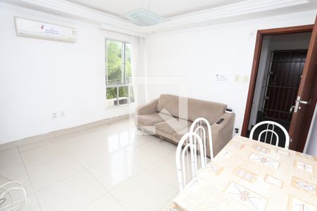 Sala de apartamento para alugar com 2 quartos, 49m² em Nova Brasília, Salvador