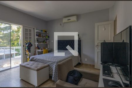 Casa de condomínio à venda com 1000m², 8 quartos e 4 vagas Casa de condomínio à venda com 1000m², 8 quartos e 4 vagasSuíte 2