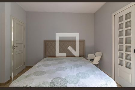 Casa de condomínio à venda com 1000m², 8 quartos e 4 vagas Casa de condomínio à venda com 1000m², 8 quartos e 4 vagasSuíte 1 (Master)