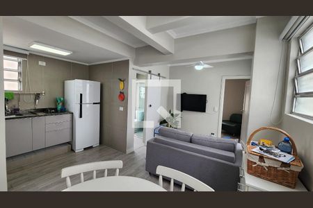 Sala de apartamento para alugar com 1 quarto, 50m² em Gonzaga, Santos